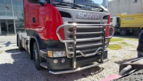 Valoraudat ja kylkiputket Scania